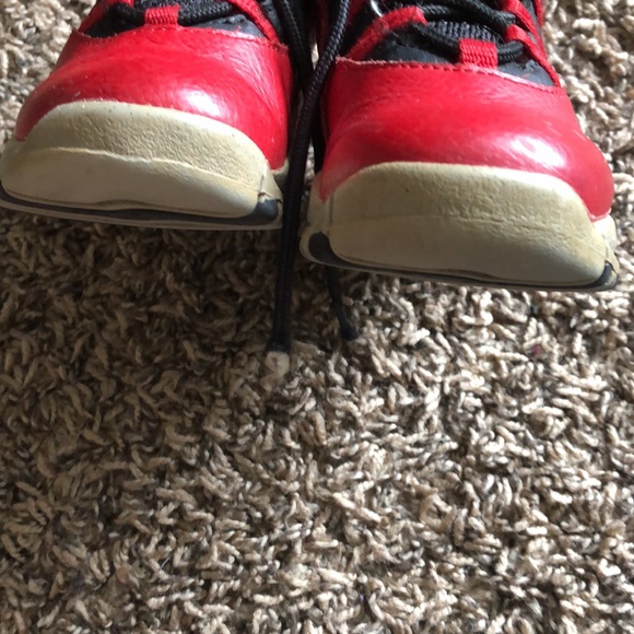 Jordan 10s Red & Black size.9c - Picture 10 of 11
